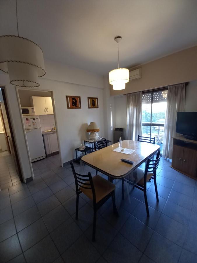 Apartamento temporario la plata centro balcon al frente Exterior foto